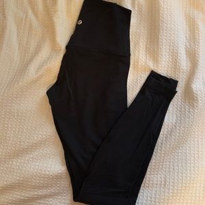 Brand New never worn Align Black 28” Lululemon 4